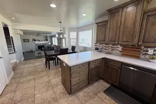 5577 S 4650 W, Hooper, UT 84315 - Photo 28