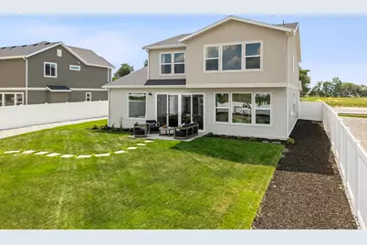 1722 S 4300 St W #103, West Weber, UT 84401 - Photo 4