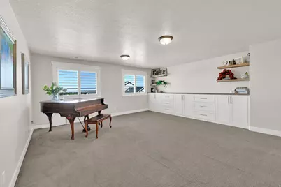 254 S 1675 E, Layton, UT 84040 - Photo 24
