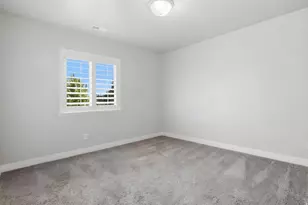 1369 W 725 S, Layton, UT 84041 - Photo 38