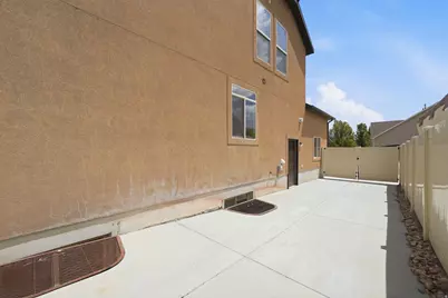 14666 S Desert Sage Dr, Herriman, UT 84096 - Photo 40