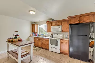 1475 E Harvey Rd, Fruit Heights, UT 84037 - Photo 34