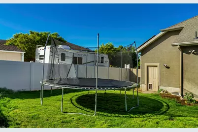 1475 E Harvey Rd, Fruit Heights, UT 84037 - Photo 46