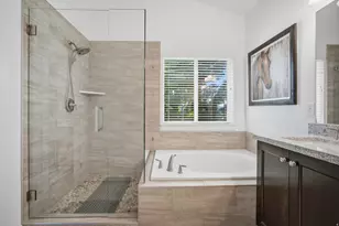 10682 S Bridlewood Ln E, Sandy, UT 84092 - Photo 12