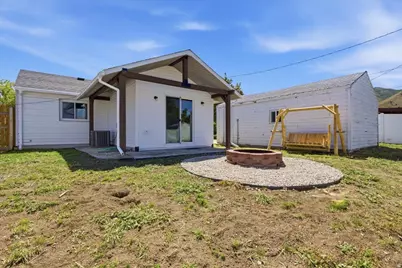 320 S 320 W, Tooele, UT 84074 - Photo 18