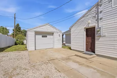 320 S 320 W, Tooele, UT 84074 - Photo 20