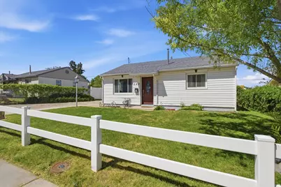 320 S 320 W, Tooele, UT 84074 - Photo 2