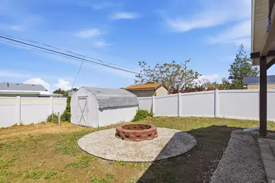 320 S 320 W, Tooele, UT 84074 - Photo 20