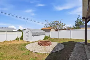 320 S 320 W, Tooele, UT 84074 - Photo 20