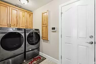 1348 E 2450 N, North Ogden, UT 84414 - Photo 32