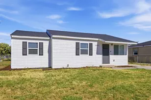 5802 S 4580 W, Kearns, UT 84118 - Photo 2