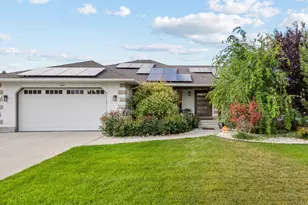 1366 W Palmer Ln, South Jordan, UT 84095 - Photo 2