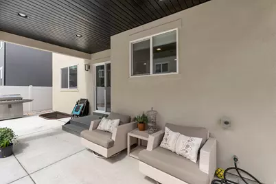 6720 S Window Peak Way W, West Jordan, UT 84081 - Photo 24