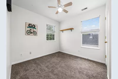 7901 N Weeping Ash Dr, Eagle Mountain, UT 84005 - Photo 20