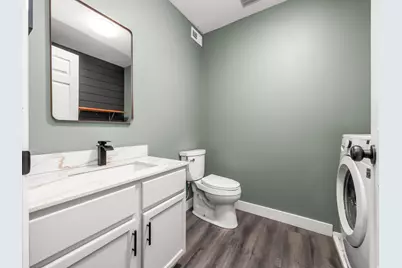 7901 N Weeping Ash Dr, Eagle Mountain, UT 84005 - Photo 10