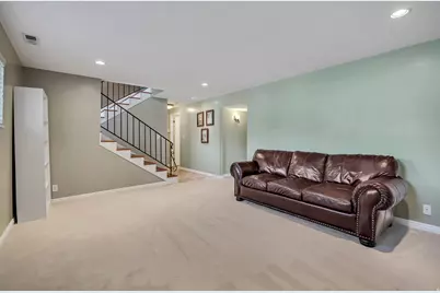 7087 E Pine Cone S, Cottonwood Heights, UT 84121 - Photo 16