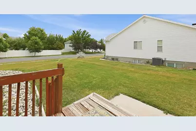114 Spyglass Dr, Stansbury Park, UT 84074 - Photo 24