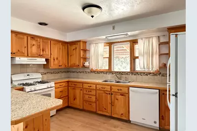 195 E 200 S, Kanosh, UT 84637 - Photo 6