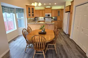 1263 E Grayson Ct S, Sandy, UT 84094 - Photo 6