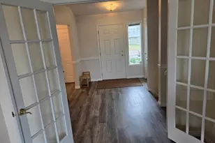 1263 E Grayson Ct S, Sandy, UT 84094 - Photo 4