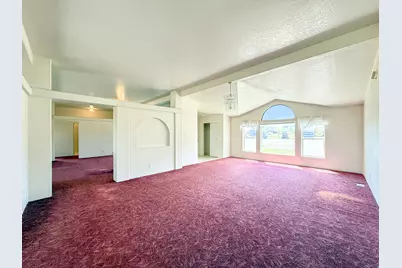 141 S 100 E, Emery, UT 84522 - Photo 4