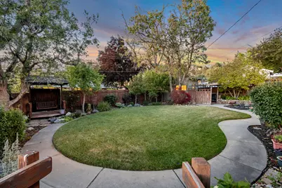 739 E 550 N, Bountiful, UT 84010 - Photo 40