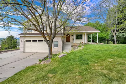 8975 E Pineview Dr, Huntsville, UT 84317 - Photo 4