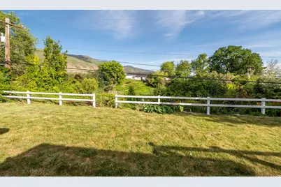 786 E Shannon Rd, Kaysville, UT 84037 - Photo 44