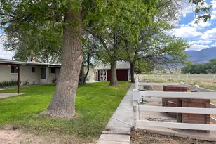 438 E Main St, Elsinore, UT 84724 - Photo 8