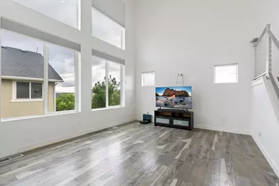 15134 S White Hart Ln, Bluffdale, UT 84065 - Photo 6