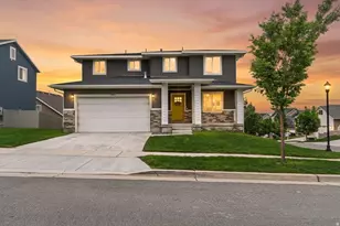 15134 S White Hart Ln, Bluffdale, UT 84065 - Photo 2