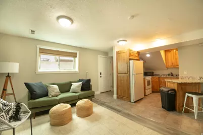 132 W Washington Ave S, Murray, UT 84107 - Photo 16
