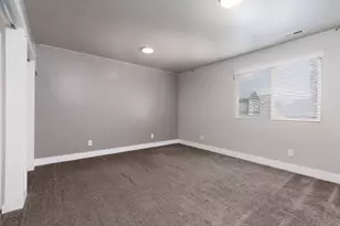 12717 S Diamondback Dr, Riverton, UT 84096 - Photo 30