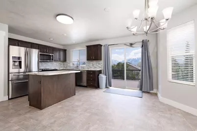12717 S Diamondback Dr, Riverton, UT 84096 - Photo 4