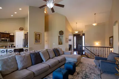 646 E 1400 N, Mapleton, UT 84664 - Photo 12