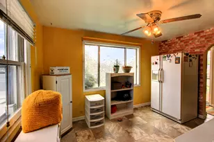 257 E 100 N, Nephi, UT 84648 - Photo 10