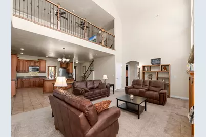 255 E 1300 N, Mapleton, UT 84664 - Photo 4