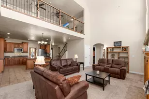 255 E 1300 N, Mapleton, UT 84664 - Photo 4