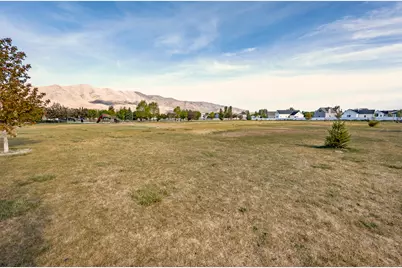 4370 N Angies Aly, Eagle Mountain, UT 84005 - Photo 40