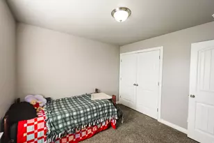 4370 N Angies Alley, Eagle Mountain, UT 84005 - Photo 20