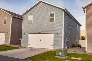 4370 N Angies Alley, Eagle Mountain, UT 84005 - Photo 34