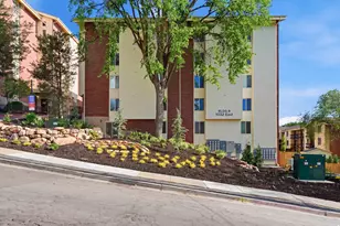 1032 E 400 S, Salt Lake City, UT 84102 - Photo 2