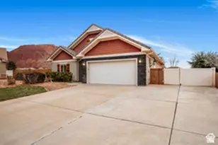 179 S 435 West Cir W, Ivins, UT 84738 - Photo 2