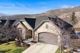 2203 E Fair Winns Ln, Draper, UT 84020 - Photo 1