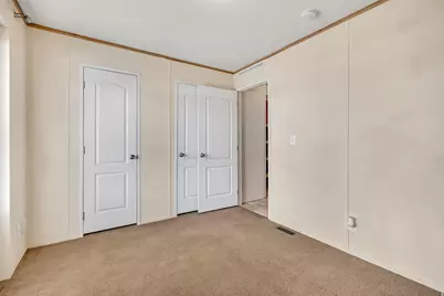 1111 N 2000 W #60, Farr West, UT 84404 - Photo 12