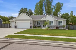 638 E 2000 N, North Logan, UT 84341 - Photo 4