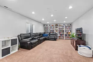 7092 N Cherokee St, Eagle Mountain, UT 84005 - Photo 14