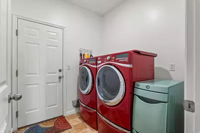 7092 N Cherokee St, Eagle Mountain, UT 84005 - Photo 16
