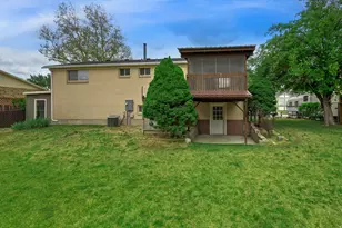 1722 E Kimsbrough Rd S, Sandy, UT 84092 - Photo 26