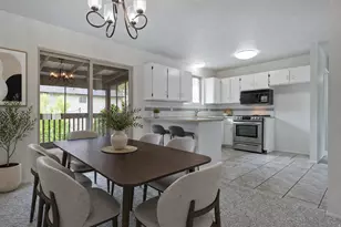 1722 E Kimsbrough Rd S, Sandy, UT 84092 - Photo 8